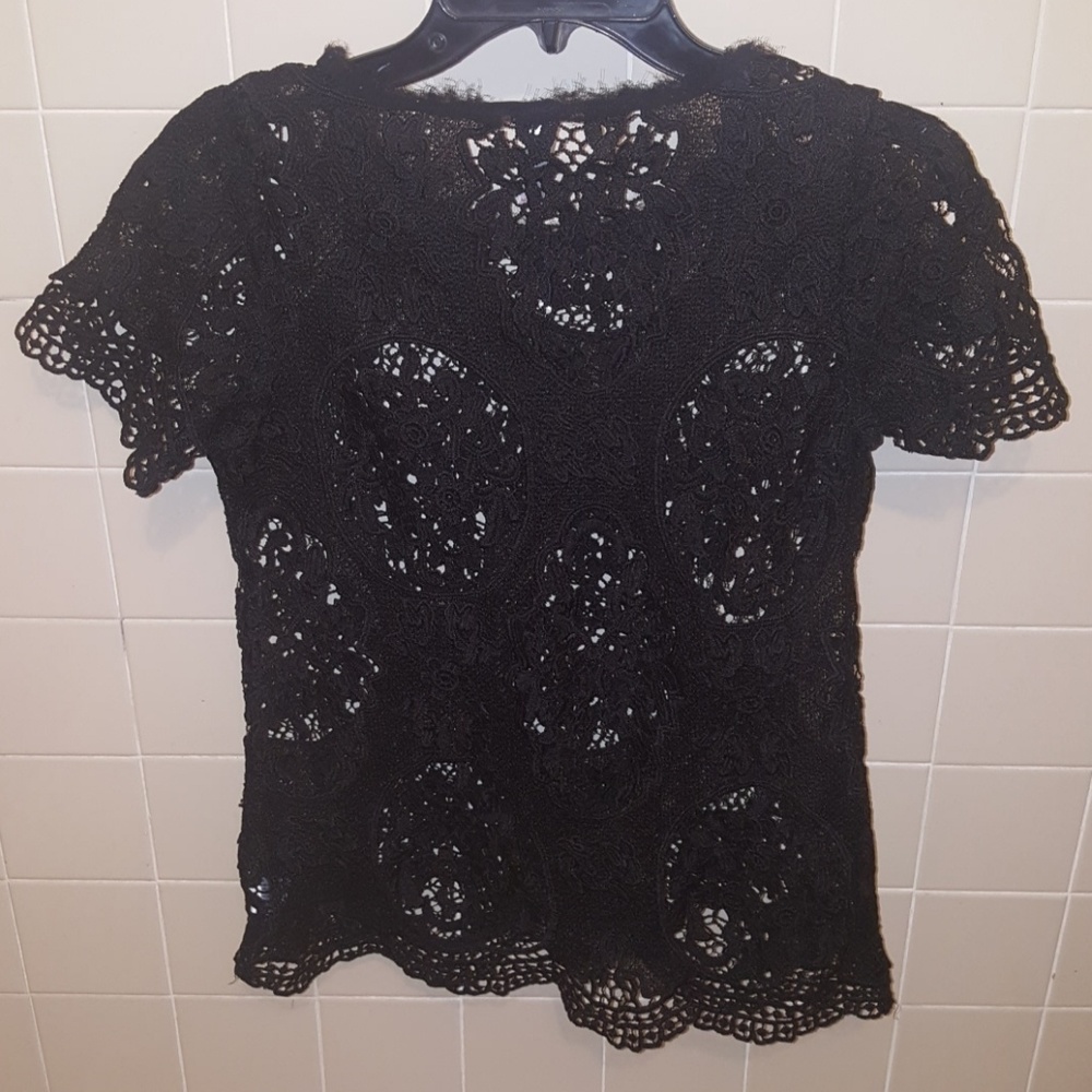 Crochet Top - Picture 2 of 3